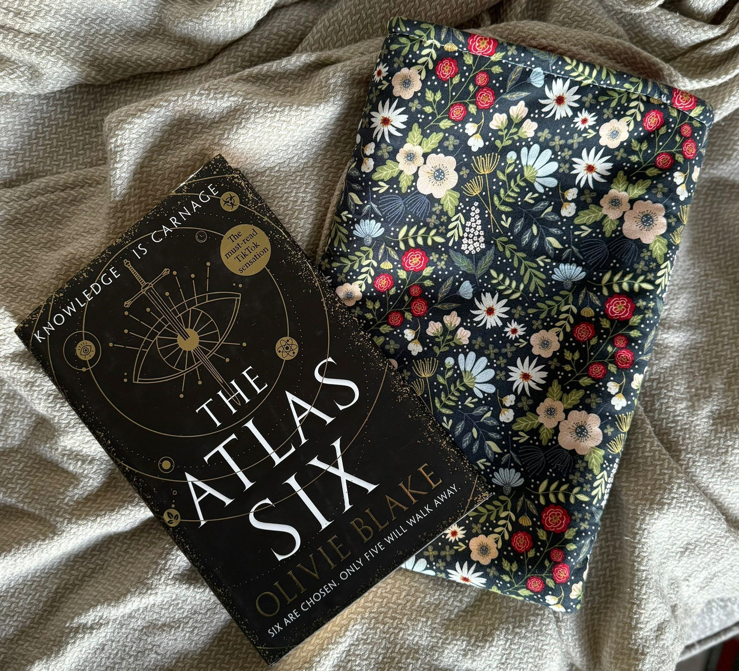 Book Cosy Pattern - PDF